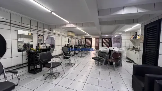 Imóvel Comercial para alugar, 350m² no Gonzaga, Santos