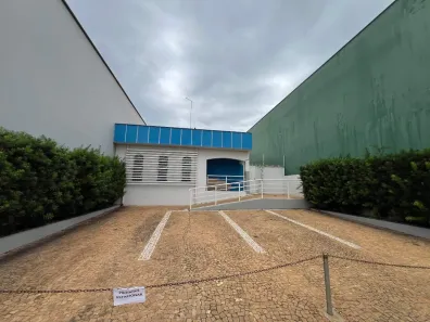 Imóvel Comercial para alugar, 153m² no Centro, Rio das Pedras