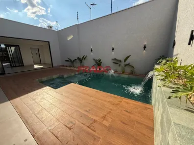 Casa com 3 Quartos à venda, 206m² no Jardim Real, Maringá