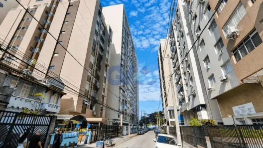 Apartamento com 2 Quartos à venda, 81m² no Gonzaga, Santos