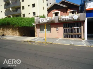 Imóvel Comercial com 7 Quartos à venda, 350m² no Centro, Bauru