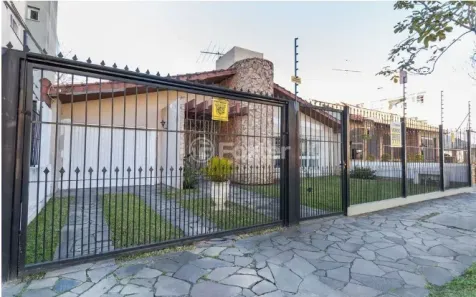 Casa com 3 Quartos à venda, 216m² no Sarandi, Porto Alegre