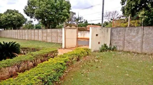 Fazenda/Sítio com 3 Quartos à venda, 400m² no Panorama, Uberlândia
