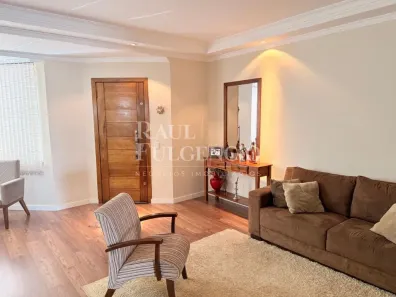 Sobrado com 3 Quartos à venda, 172m² no Jardim Tókio, Londrina