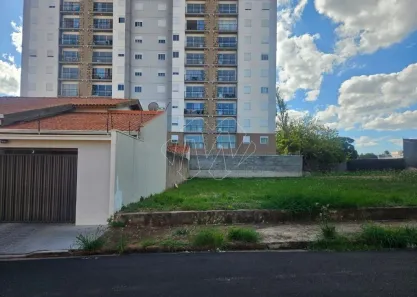 Lote/Terreno à venda, 414m² no Centro, Araraquara