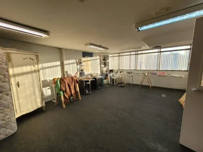Sala Comercial para alugar, 200m² no Floresta, Porto Alegre