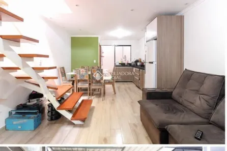 Sobrado com 2 Quartos à venda, 80m² no Sítio Cercado, Curitiba