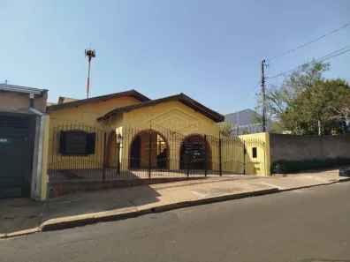 Casa com 2 Quartos à venda, 202m² no Jardim Vânia Maria, Bauru