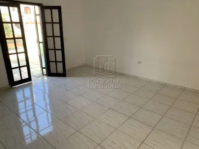 Sobrado com 3 Quartos à venda, 200m² no Jardim Marek, Santo André