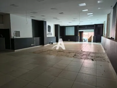 Ponto Comercial para alugar, 140m² no Centro, Uberlândia
