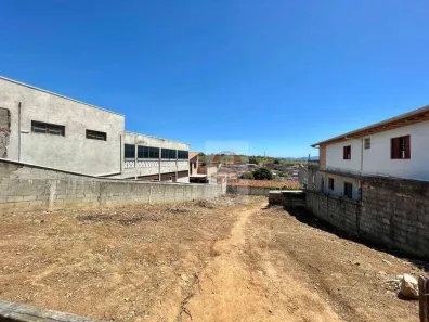 Lote/Terreno à venda, 500m² no Chácara São Silvestre, Taubaté