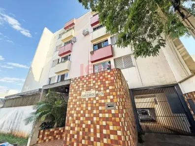 Apartamento com 2 Quartos para alugar, 57m² no Zona 07, Maringá