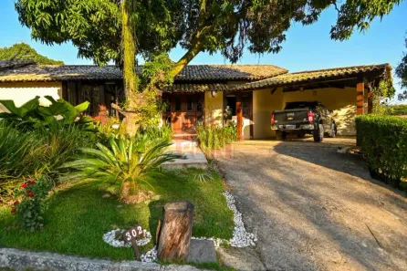 Casa de Condomínio com 4 Quartos à venda, 401m² no Badu, Niterói