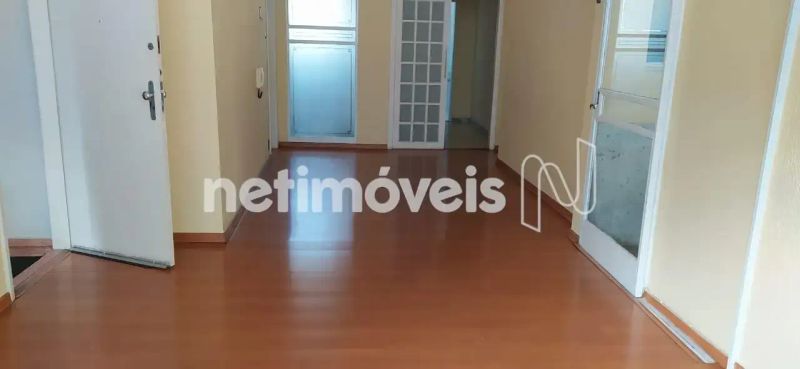 Apartamento com 3 quartos — Nova Suíssa, Belo Horizonte