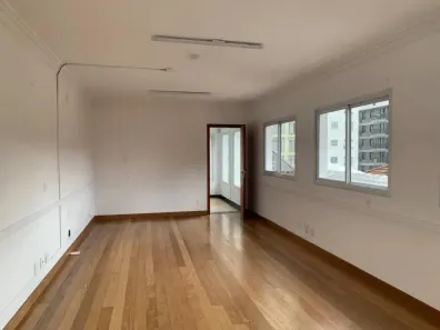 Casa com 3 Quartos para alugar, 420m² no Perdizes, São Paulo