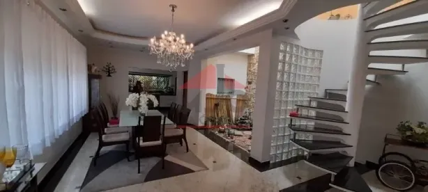 Sobrado com 4 Quartos à venda, 357m² no Vila Nova Manchester, São Paulo
