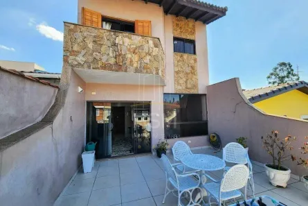 Sobrado com 3 Quartos à venda, 256m² no Alves Dias, São Bernardo do Campo