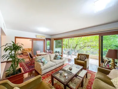Apartamento com 3 Quartos à venda, 258m² no Auxiliadora, Porto Alegre