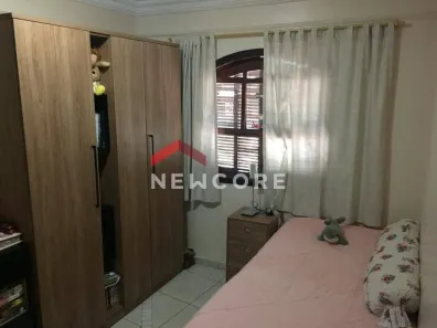 Sobrado com 3 Quartos à venda, 180m² no Baeta Neves, São Bernardo do Campo