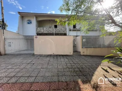 Sobrado com 6 Quartos à venda, 560m² no Zona 05, Maringá