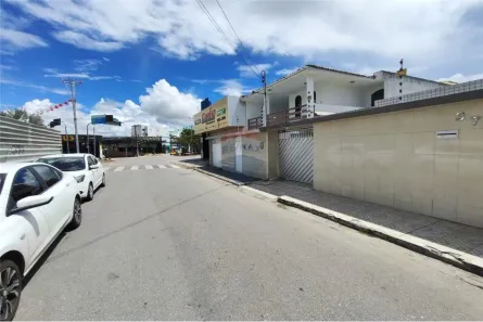Casa com 2 Quartos à venda, 176m² no Maurício de Nassau, Caruaru