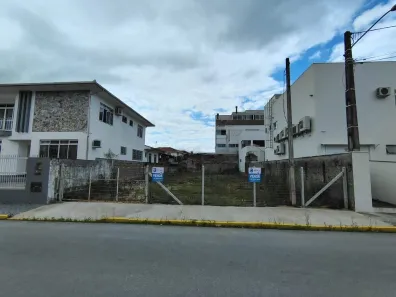 Lote/Terreno à venda, 360m² no Centro, Biguaçu