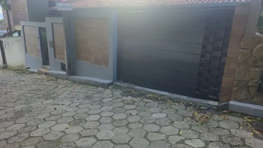 Casa com 3 Quartos à venda, 119m² no Costeira do Pirajubaé, Florianópolis