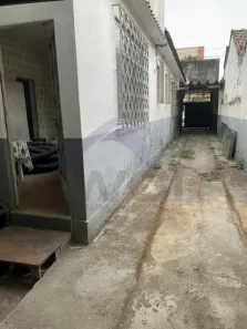 Galpão/Depósito/Armazém à venda, 688m² no Penha, Rio de Janeiro