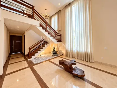 Casa com 4 Quartos para alugar, 550m² no Bela Suiça, Londrina