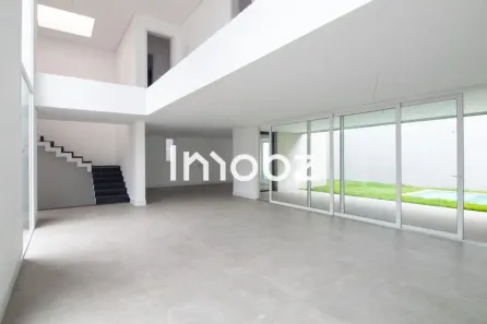 Casa de Condomínio com 4 Quartos à venda, 686m² no Jardim Cordeiro, São Paulo