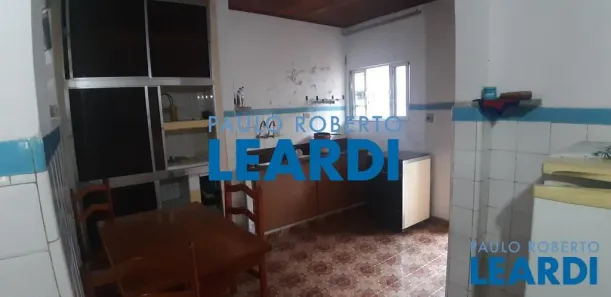 Casa com 3 Quartos à venda, 203m² no Vila Invernada, São Paulo