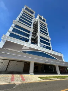 Apartamento com 3 Quartos à venda, 249m² no centro, Carambeí