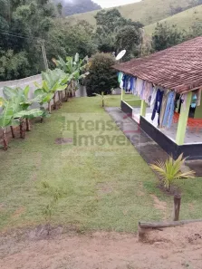 Fazenda/Sítio com 2 Quartos à venda, 800m² no Centro, Jambeiro