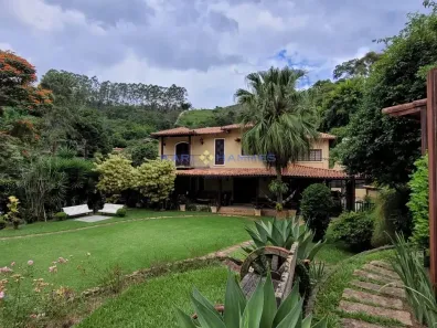 Casa com 5 Quartos à venda, 800m² no Itaipava, Petrópolis