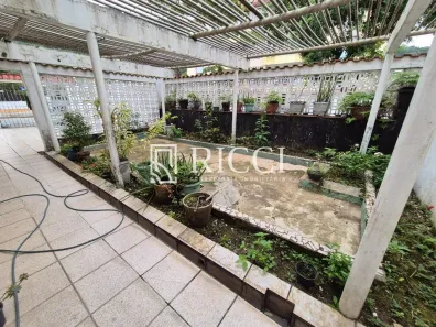 Casa com 3 Quartos à venda, 140m² no Marapé, Santos