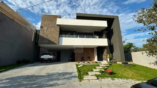 Casa com 4 Quartos para alugar, 326m² no Três Fronteiras, Foz do Iguaçu