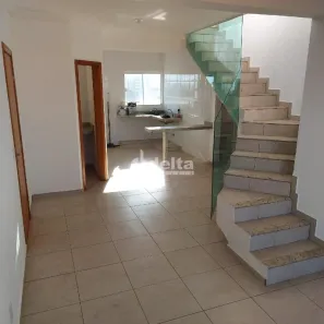 Cobertura com 3 Quartos à venda, 174m² no Santa Mônica, Uberlândia