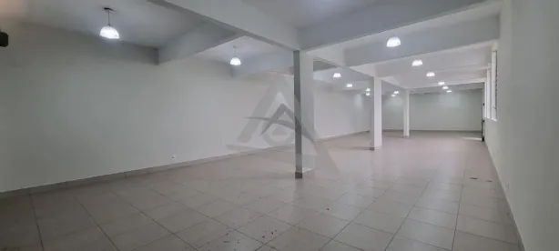 Ponto Comercial à venda, 388m² no Jardim dos Oliveiras, Campinas