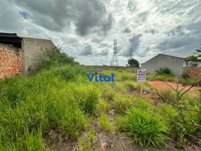 Lote/Terreno à venda, 213m² no Brigadeira, Canoas