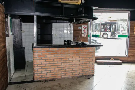 Ponto Comercial para alugar, 100m² no Jardim São Luís, São Paulo