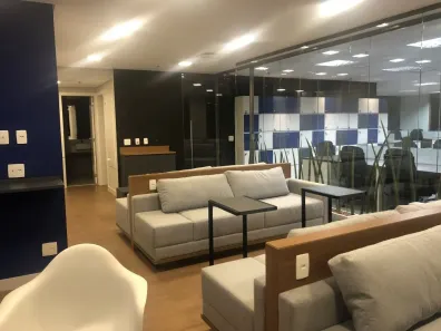 Sala Comercial para alugar, 300m² no Vila Olímpia, São Paulo