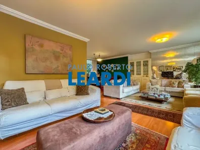Apartamento com 3 Quartos à venda, 228m² no Bela Vista, São Paulo