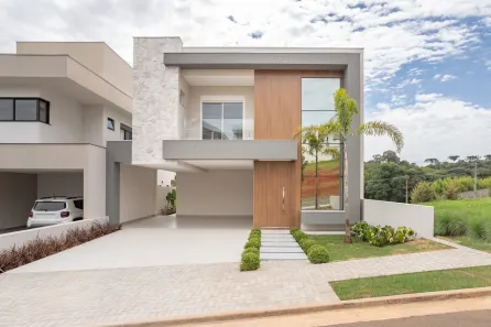 Casa de Condomínio com 4 Quartos à venda, 283m² no Colônia Dona Luíza, Ponta Grossa