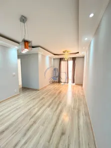 Apartamento com 3 Quartos para alugar, 84m² no Jardim Tupanci, Barueri