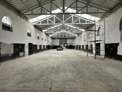 Galpão/Depósito/Armazém para alugar, 700m² no Serraria, Diadema