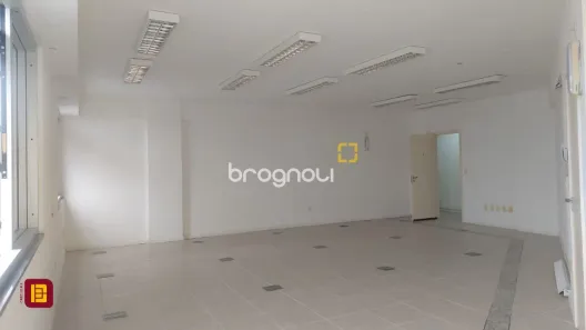Sala Comercial à venda, 76m² no Centro, Florianópolis