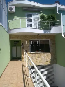 Casa com 3 Quartos à venda, 300m² no Vila Moinho Velho, São Paulo
