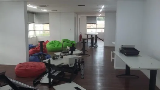 Sala Comercial para alugar, 320m² no Pinheiros, São Paulo