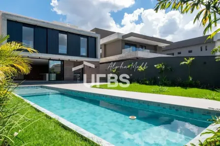 Casa de Condomínio com 4 Quartos à venda, 369m² no Jardins Itália, Goiânia