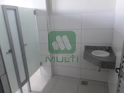 Sala Comercial com 1 Quarto para alugar, 18m² no Martins, Uberlândia